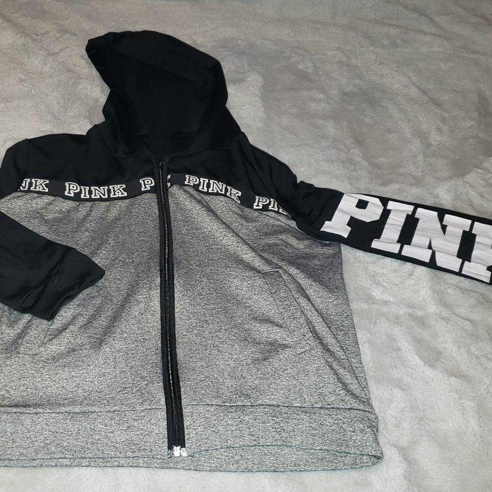 Pink Hoodie NWOT fill zip
